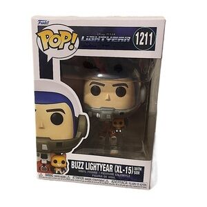 Funko Pop Disney #1211 BUZZ LIGHTYEAR (XL-15) with Sox from Lightyear